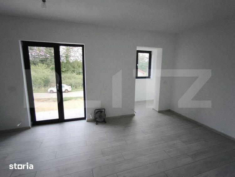 Casă cu 4 camere cu Teren 330 Mp în Podari