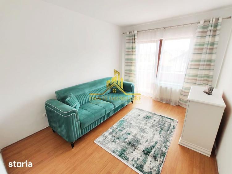 Apartament cu 3 camere semidecomandat, mobilat în Florești