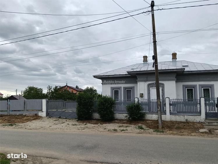 Casă cu 3 camere în Central