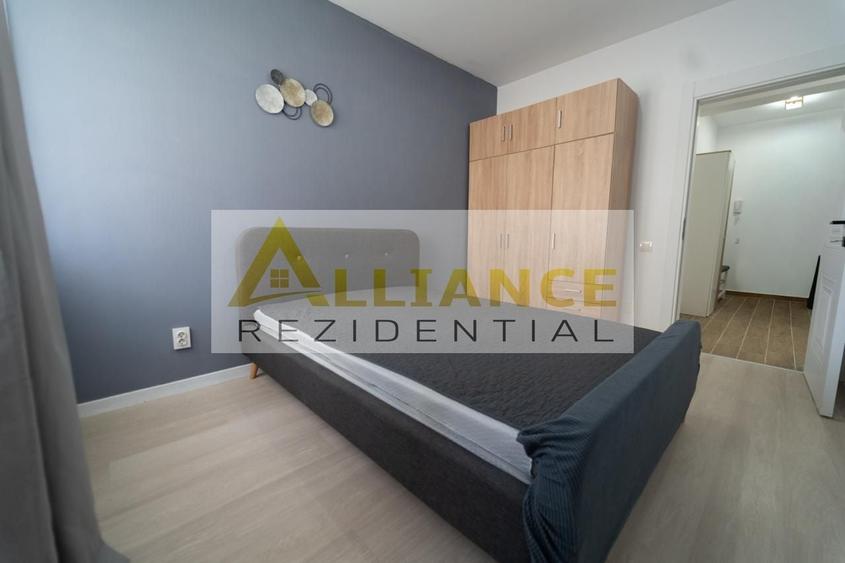 Apartament cu 2 camere decomandat în Est