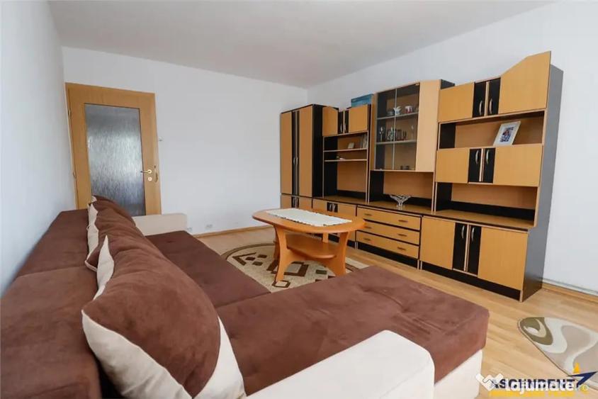 Apartament cu 2 camere decomandat în Zărnești