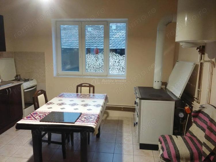 Casă cu 3 camere cu Teren 1642 Mp în Pojejena