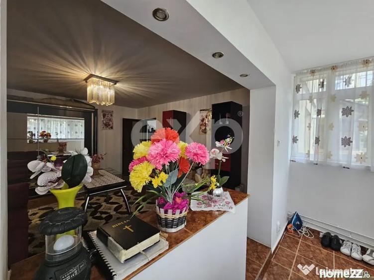 Apartament cu 2 camere semidecomandat în Micro 11