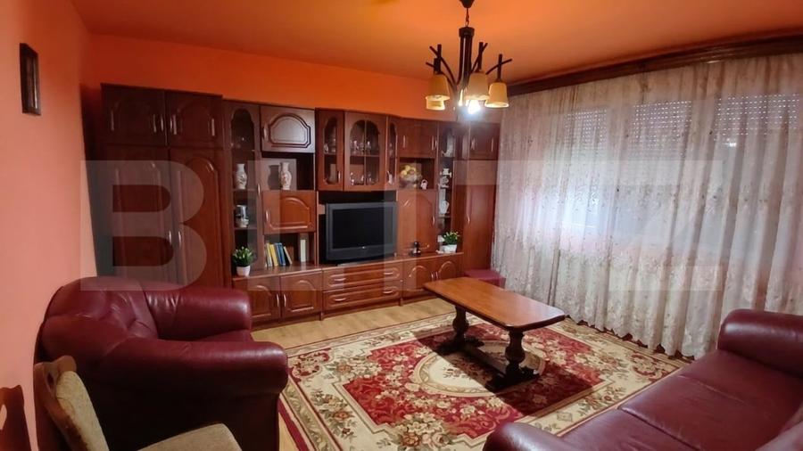 Apartament cu 2 camere decomandat în Deda