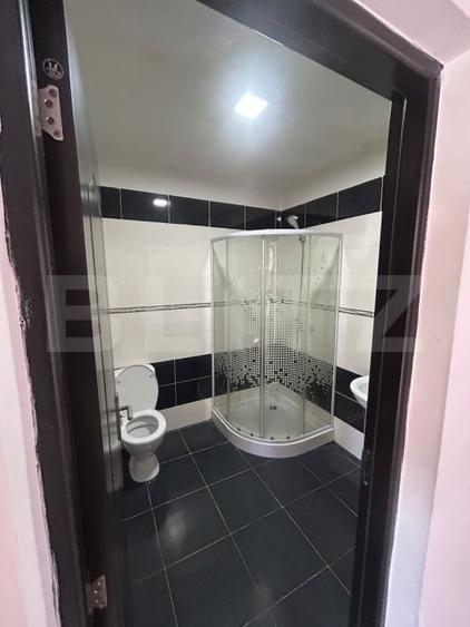 Casă cu 4 camere cu Canalizare în Micești