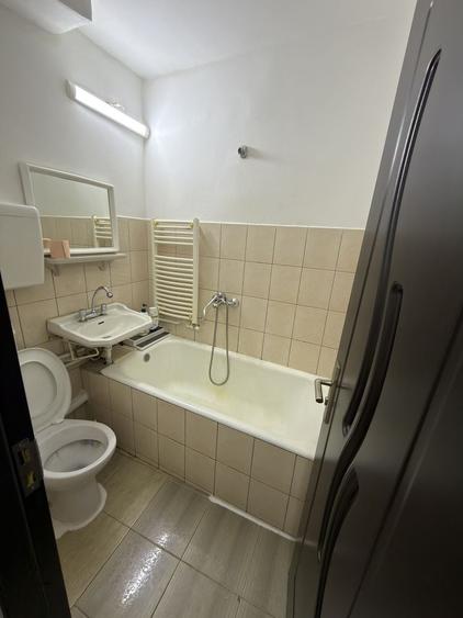 Garsonieră în Aradului