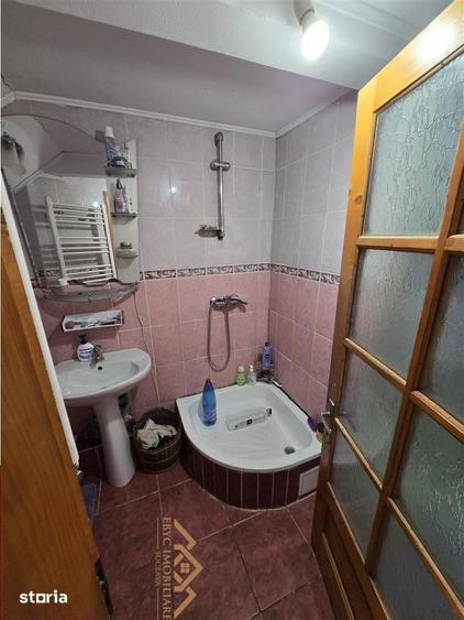 Casă cu 3 camere cu Teren 750 Mp în Central