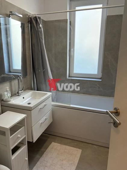 Apartament cu 3 camere decomandat în Dumbrăvița