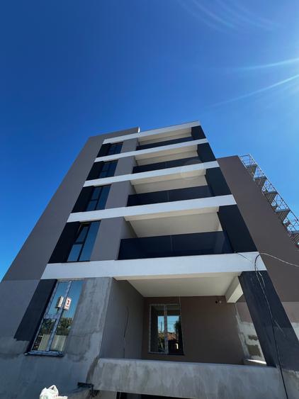 Apartament cu 4 camere decomandat în Nord