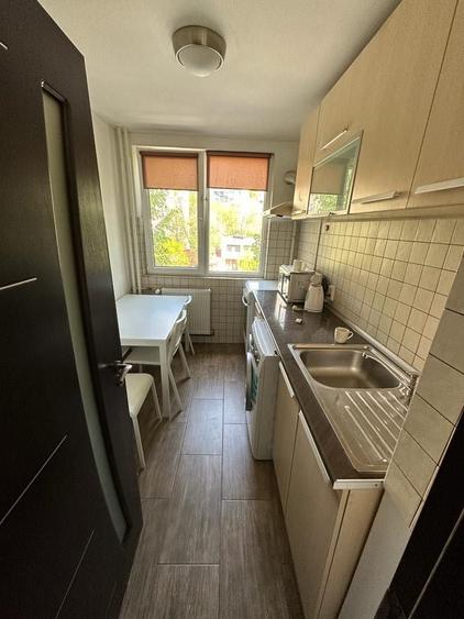 Apartament cu 2 camere semidecomandat în Alexandru Obregia