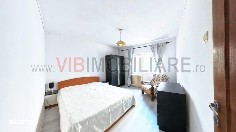 Apartament cu 3 camere decomandat în Centrul Civic