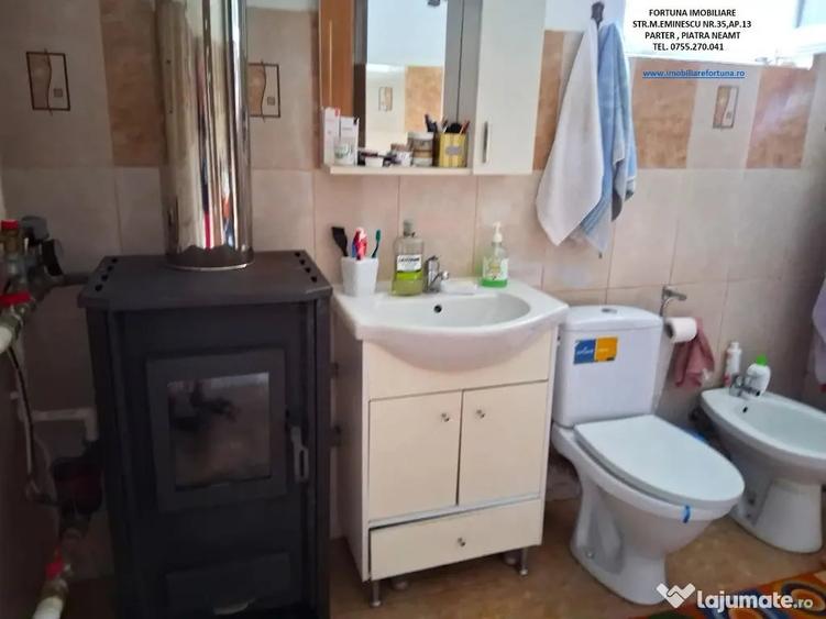 Casă cu 3 camere cu Teren 801 Mp în Central