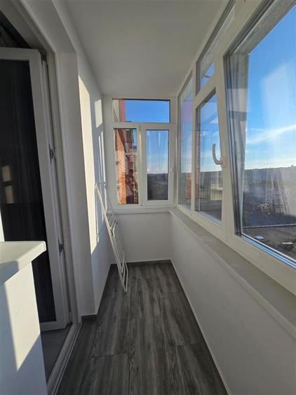 Apartament cu 2 camere decomandat în Podu Roș