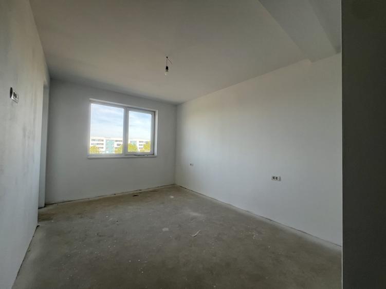 Apartament cu 2 camere decomandat în Giroc