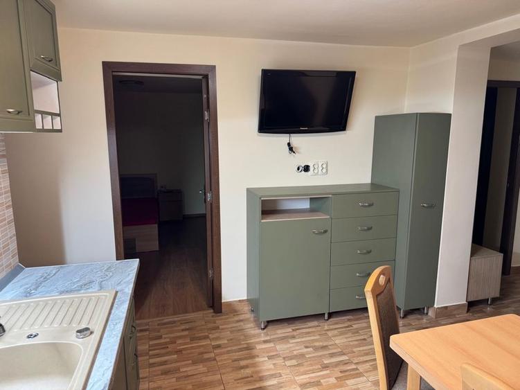 Casă cu 2 camere în Dâmbul Rotund