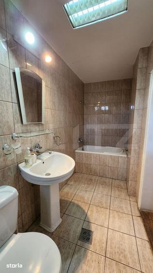 Casă cu 4 camere cu Teren 1255 Mp în Sângeorgiu de Mureș