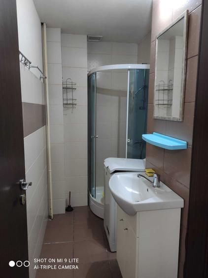 Garsonieră semidecomandată în Decebal