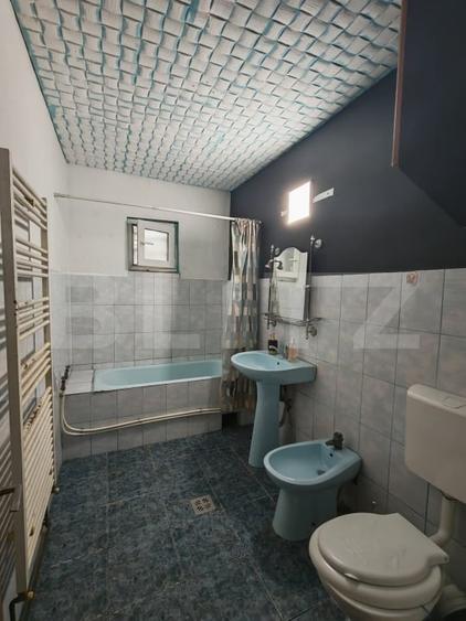 Apartament cu 2 camere semidecomandat, mobilat în Nord-Vest