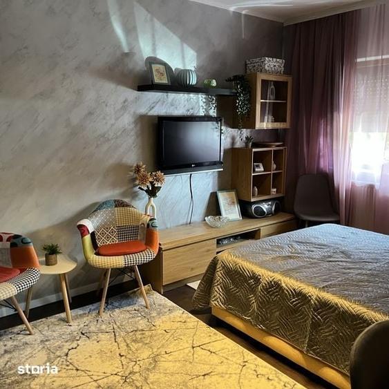 Garsonieră decomandată în Central