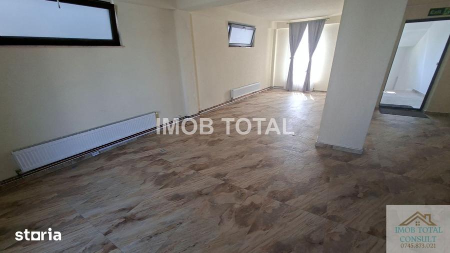 Spațiu comercial, de 190 mp, în Central