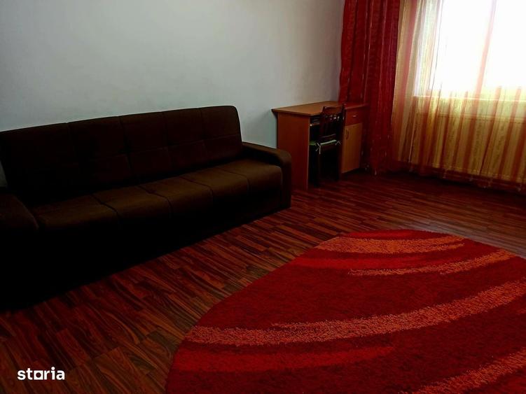 Apartament cu 2 camere decomandat în Trivale