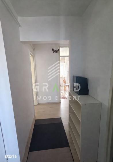 Apartament cu 3 camere decomandat, mobilat în Zorilor