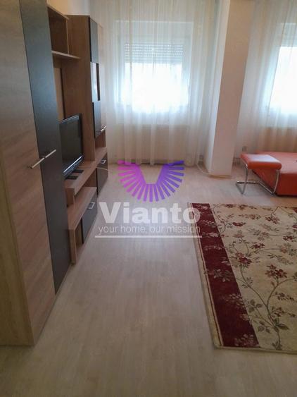 Apartament cu 2 camere semidecomandat în Central