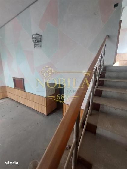 Spațiu comercial, de 36 mp, în Central