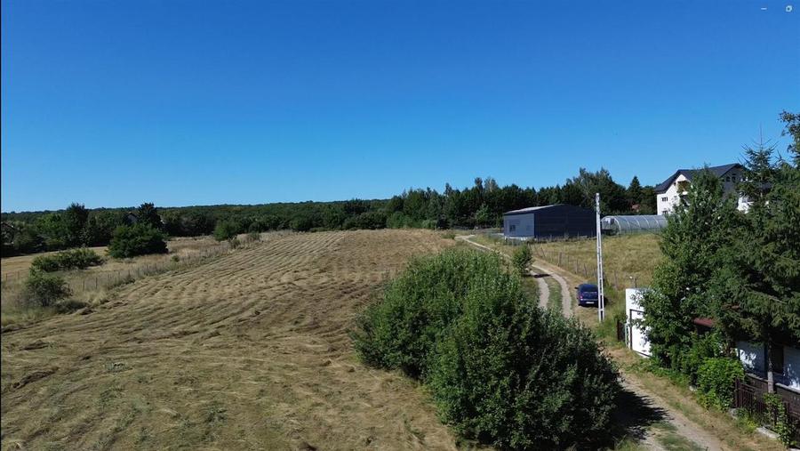 Teren Construcții intravilan de 6200 mp, în Mitocu Dragomirnei