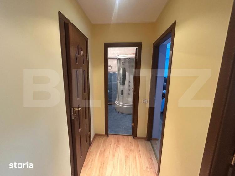 Apartament cu 3 camere decomandat în Micro 11