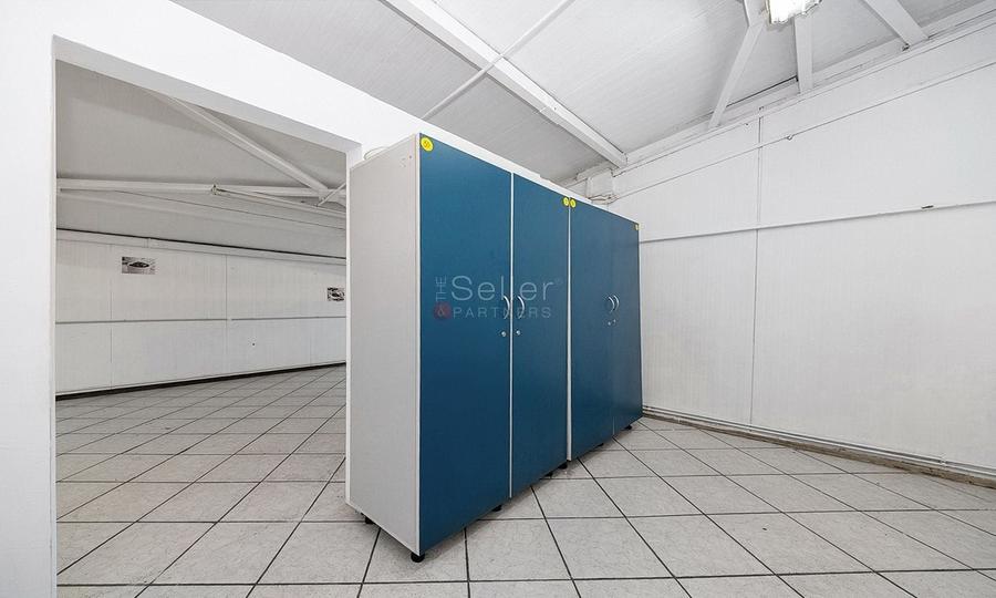 Platformă industrială cu 2 hale și sediu administrativ – teren 3.871 m - 31