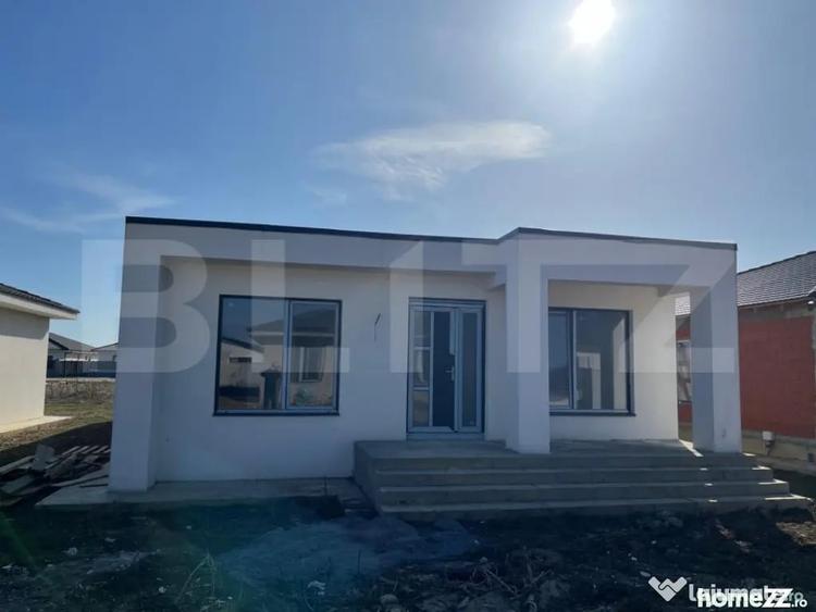 Casă cu 4 camere cu Teren 500 Mp în Sântandrei