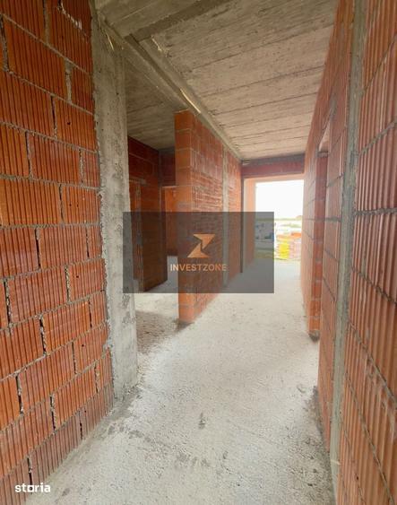 Casă cu 4 camere cu Teren 430 Mp în Biharia