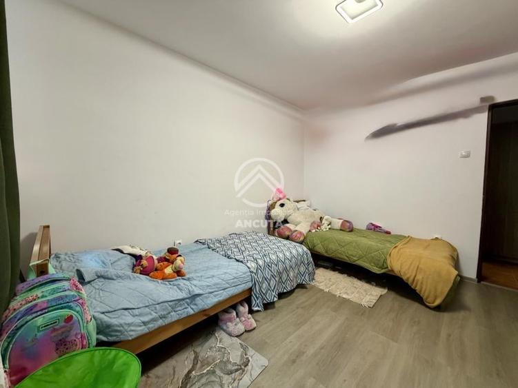 Apartament cu 2 camere decomandat în Gruia