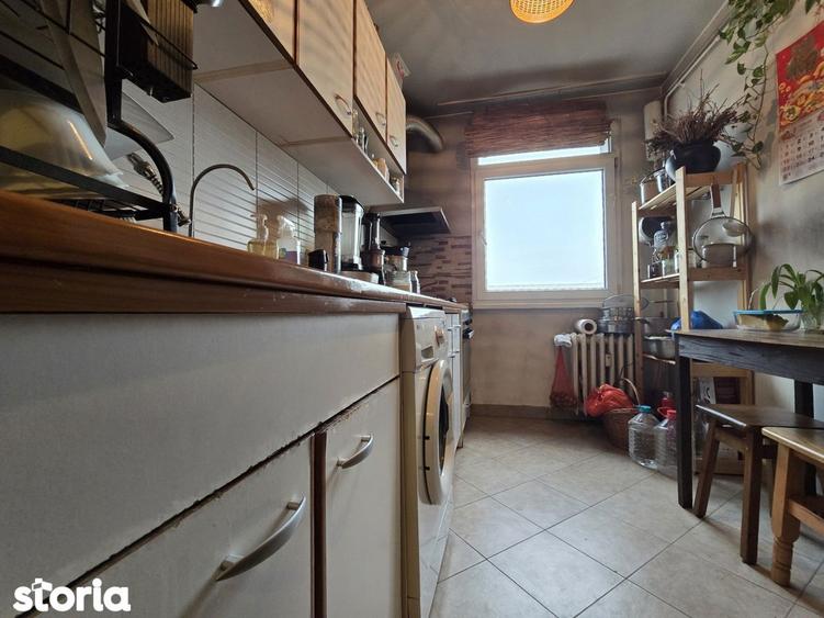 Apartament cu 3 camere în Dristor