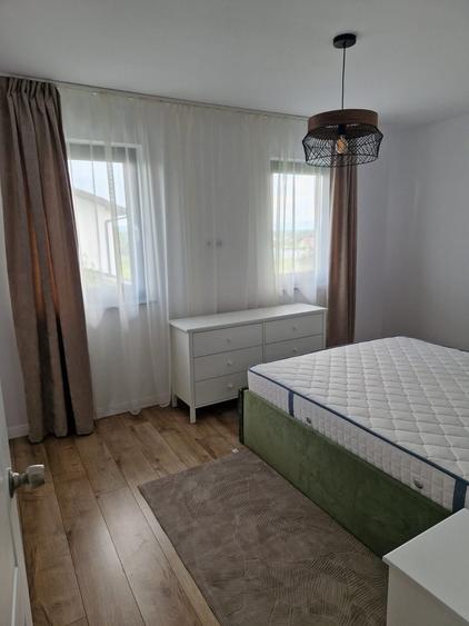 Casă cu 4 camere cu Teren 260 Mp în Miroslava