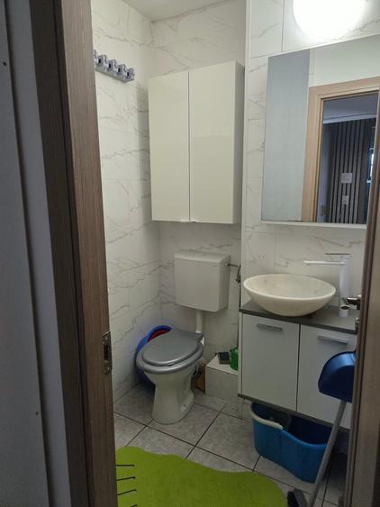 Apartament cu 3 camere în Mărăști