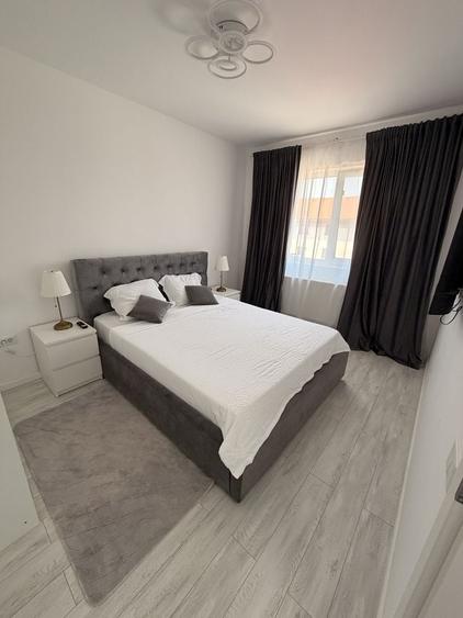Apartament cu 2 camere decomandat în Fundeni