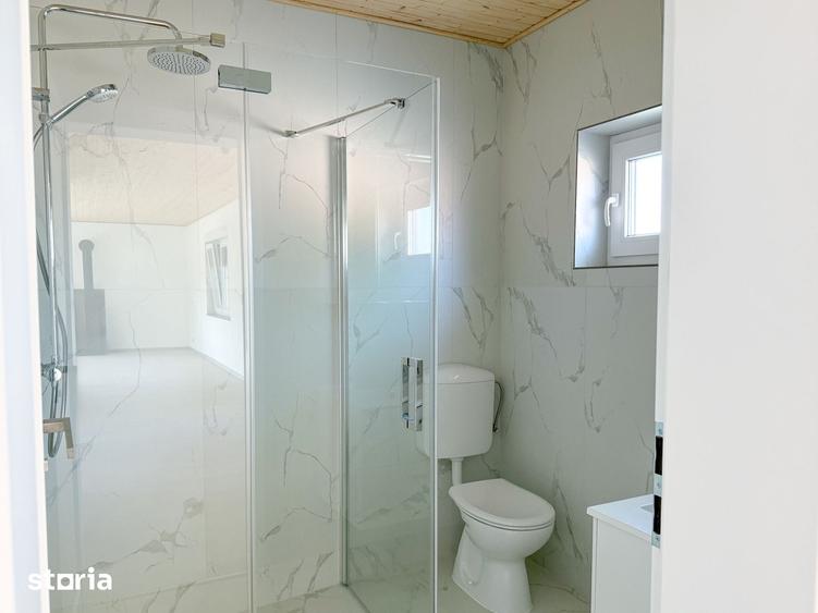 Casă cu 7 camere cu Teren 2800 Mp în Șagu