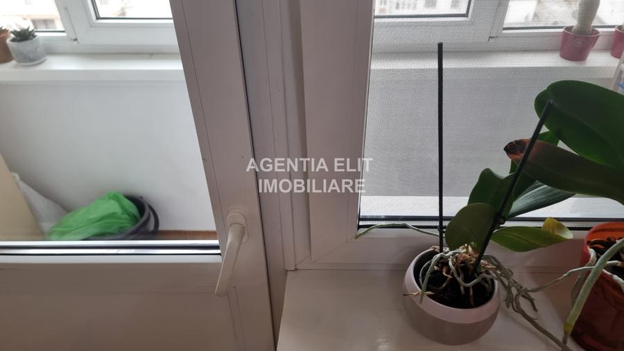 Apartament 4 camere, zona Stadion - 7