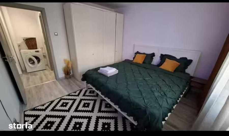 Apartament cu 3 camere decomandat în 1 Mai