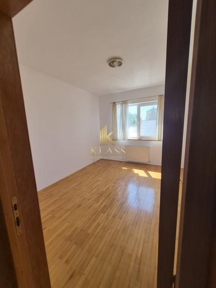 Apartament cu 4 camere decomandat în Herăstrău