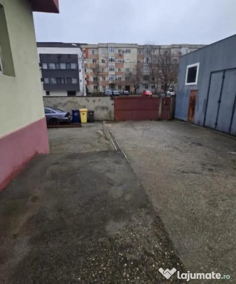Casă cu 2 camere cu Teren 1200 Mp în 1 Mai