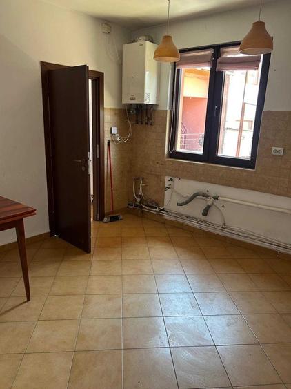 Inchiriere apartament central 2 camere in casa - 8