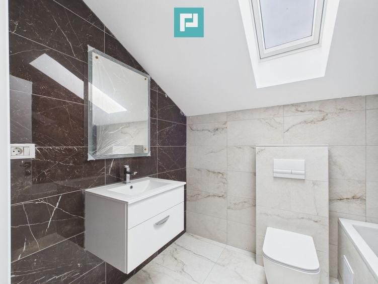 Apartament cu 3 camere semidecomandat în Giroc