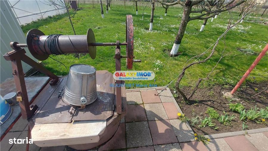 Casă cu 3 camere cu Teren 800 Mp în Mihai Eminescu