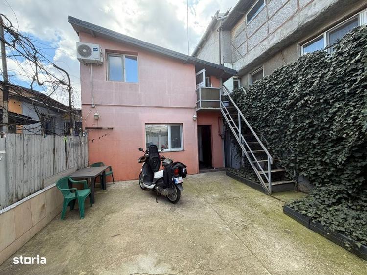Casă cu 4 camere cu Teren 140 Mp în Giulești