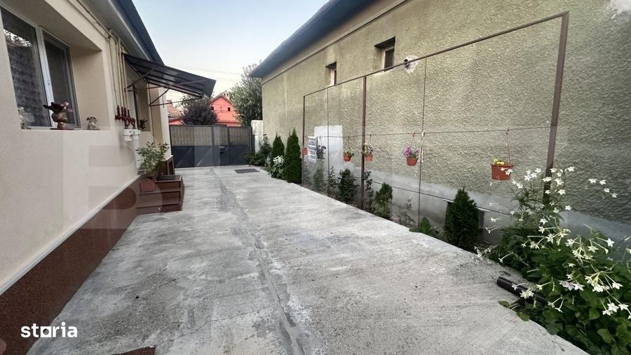 Casă cu 3 camere în Cârăști