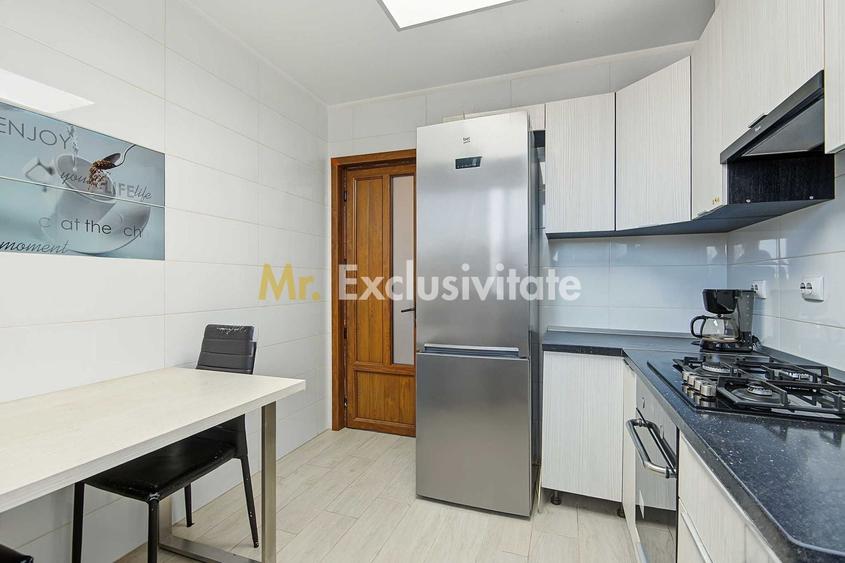 Apartament cu 3 camere decomandat, mobilat în Central
