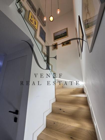 Duplex cu 6 camere cu Teren 200 Mp în Ștefan cel Mare